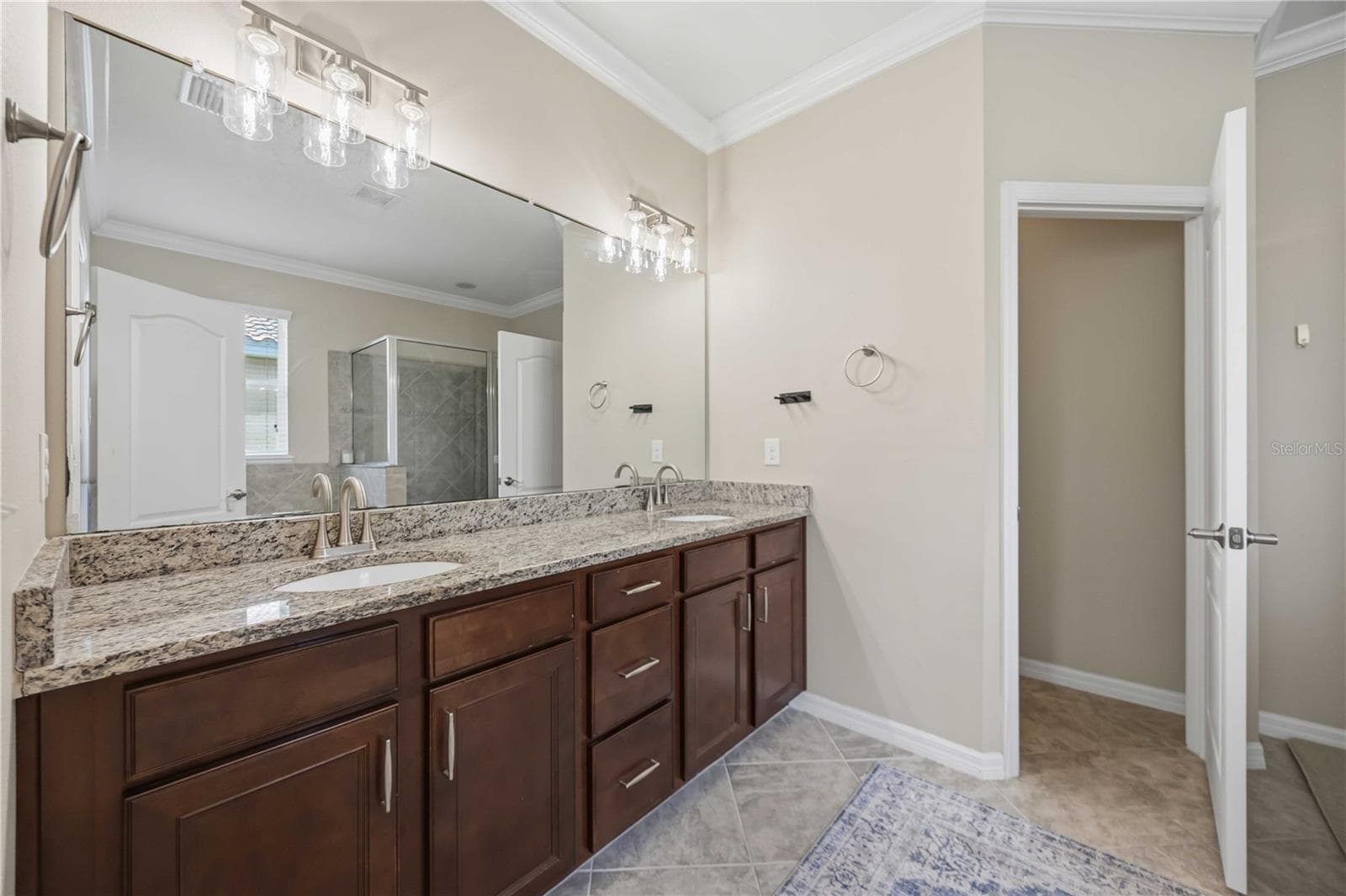 Single Family Residence at 5516 CARTAGENA DR, SARASOTA, photo 27 of 46