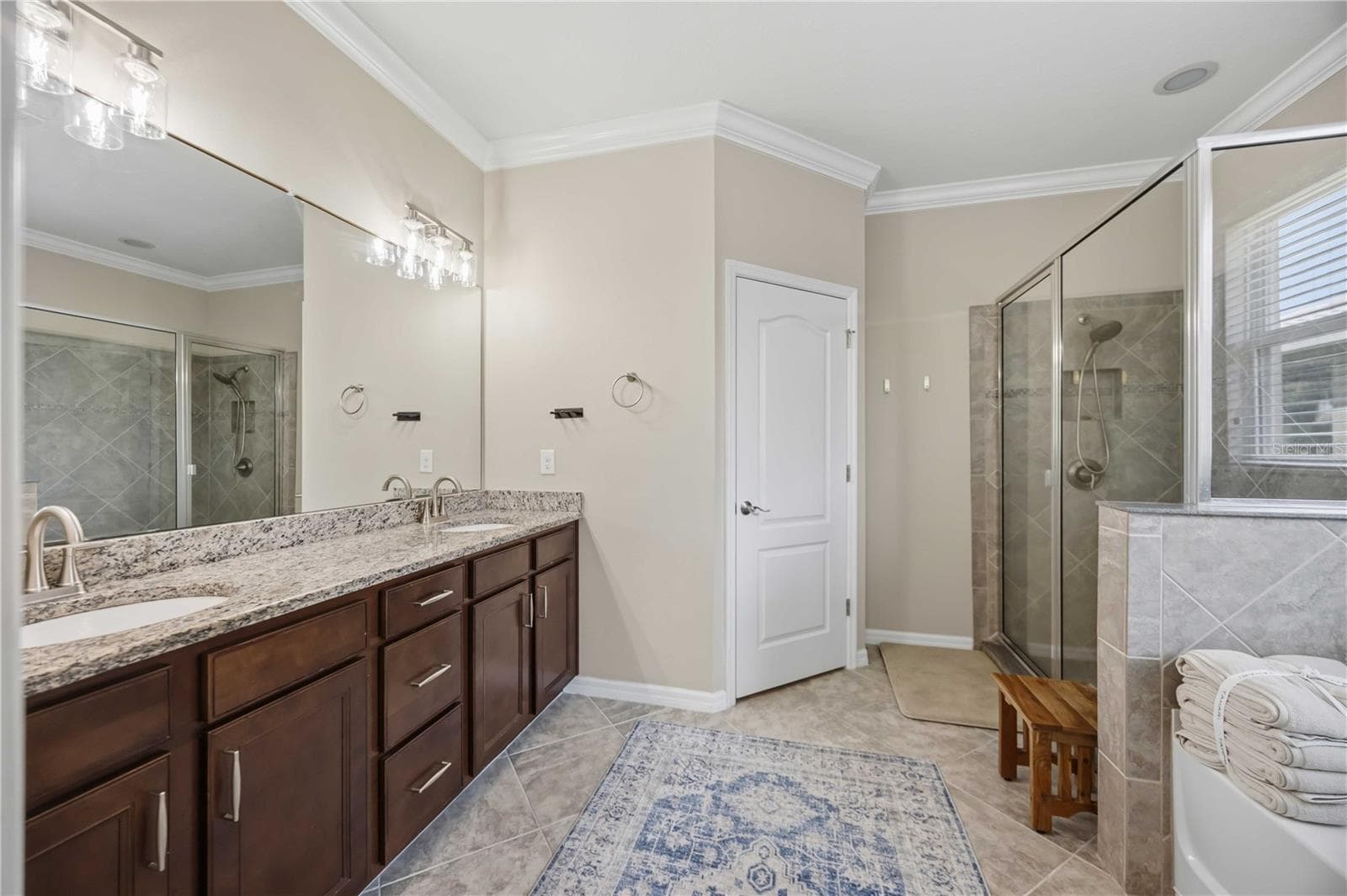 Single Family Residence at 5516 CARTAGENA DR, SARASOTA, photo 29 of 46