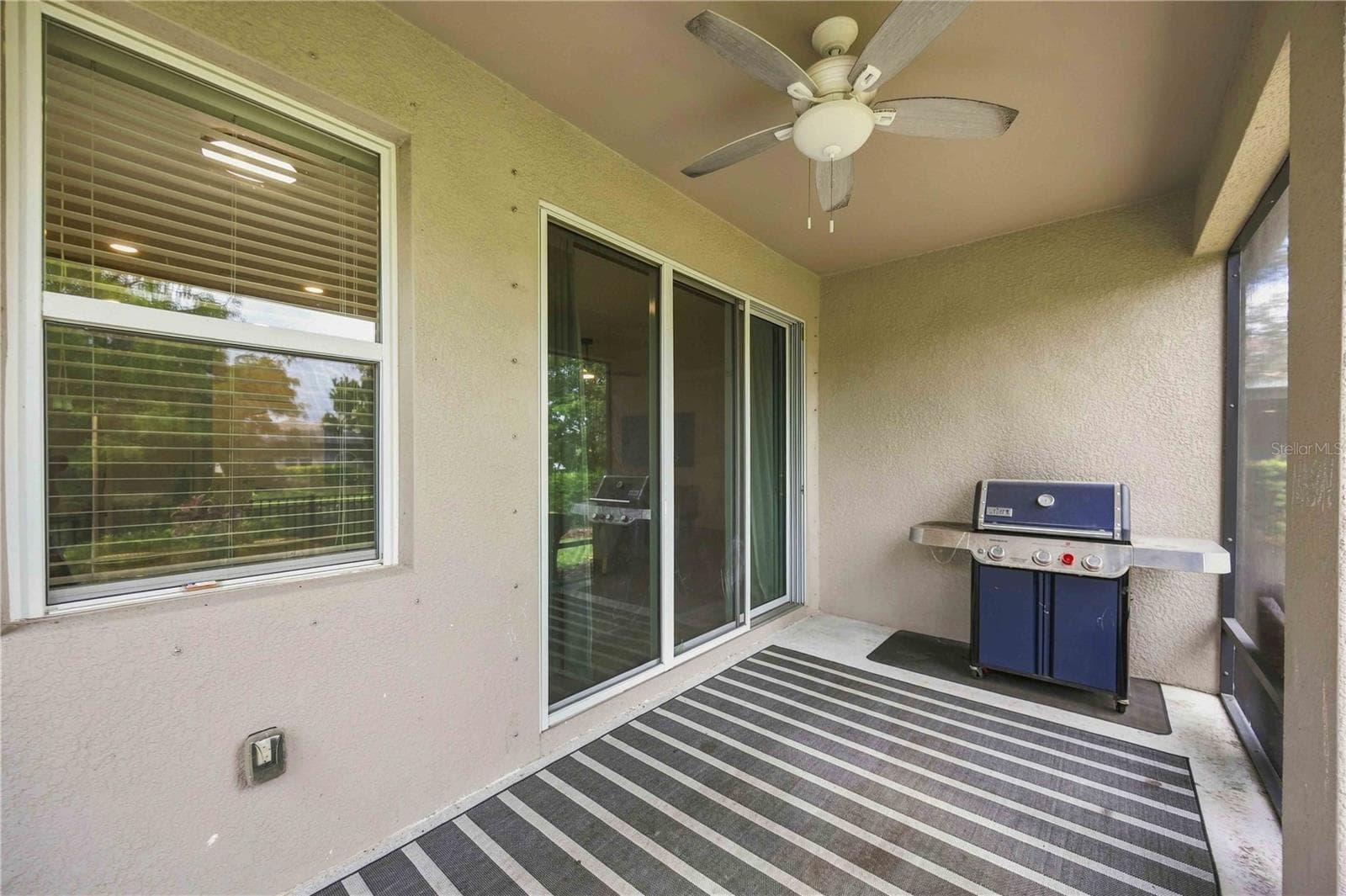 Single Family Residence at 5516 CARTAGENA DR, SARASOTA, photo 32 of 46