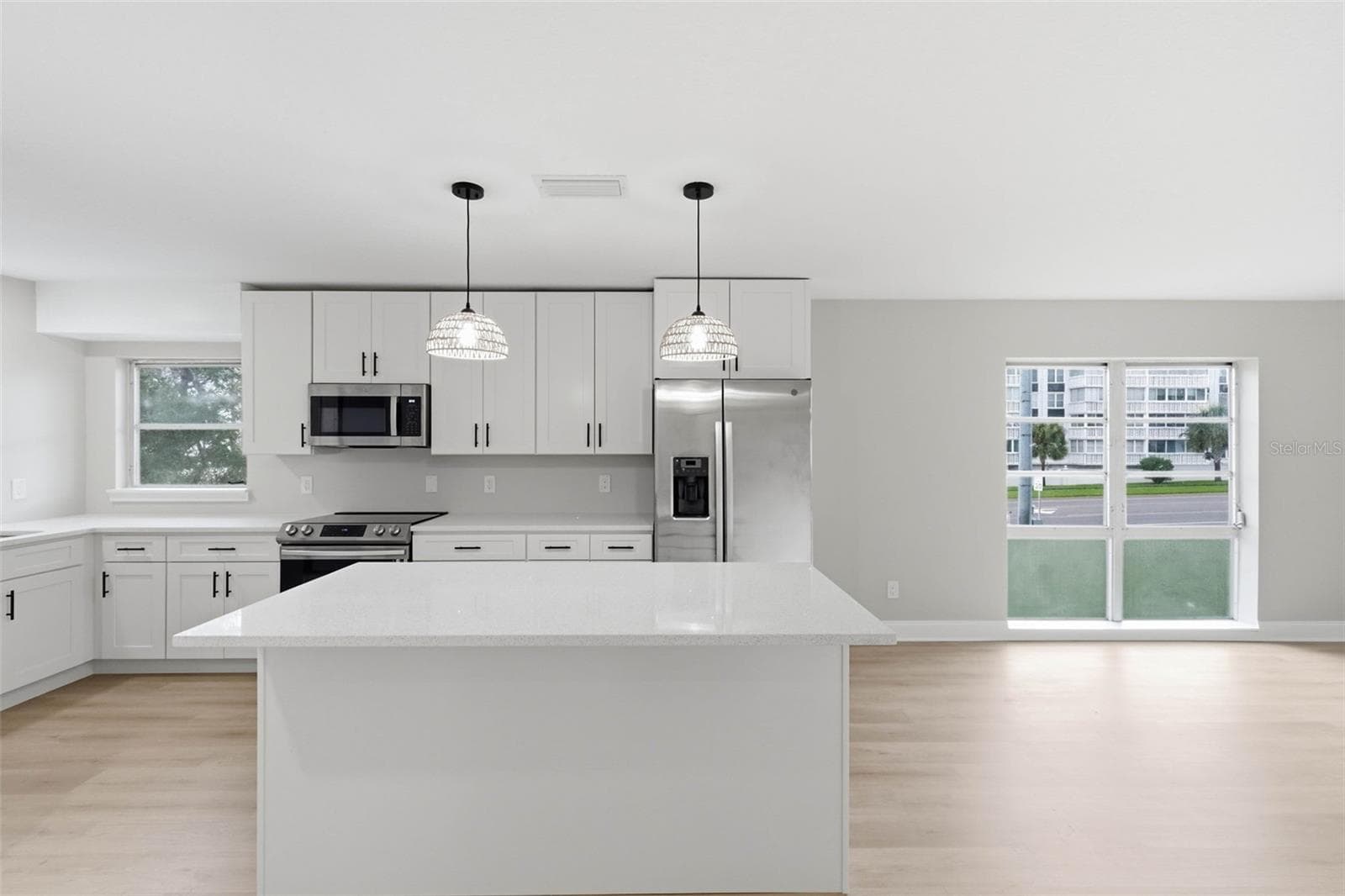 Condominium at 2950 W BAY DR #B1, BELLEAIR BLUFFS, photo 8 of 41