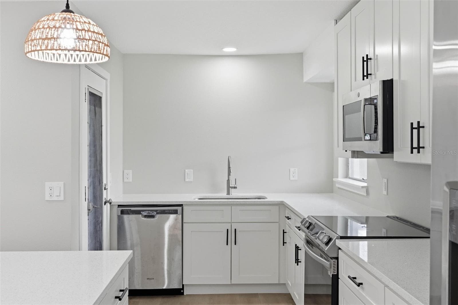 Condominium at 2950 W BAY DR #B1, BELLEAIR BLUFFS, photo 10 of 41