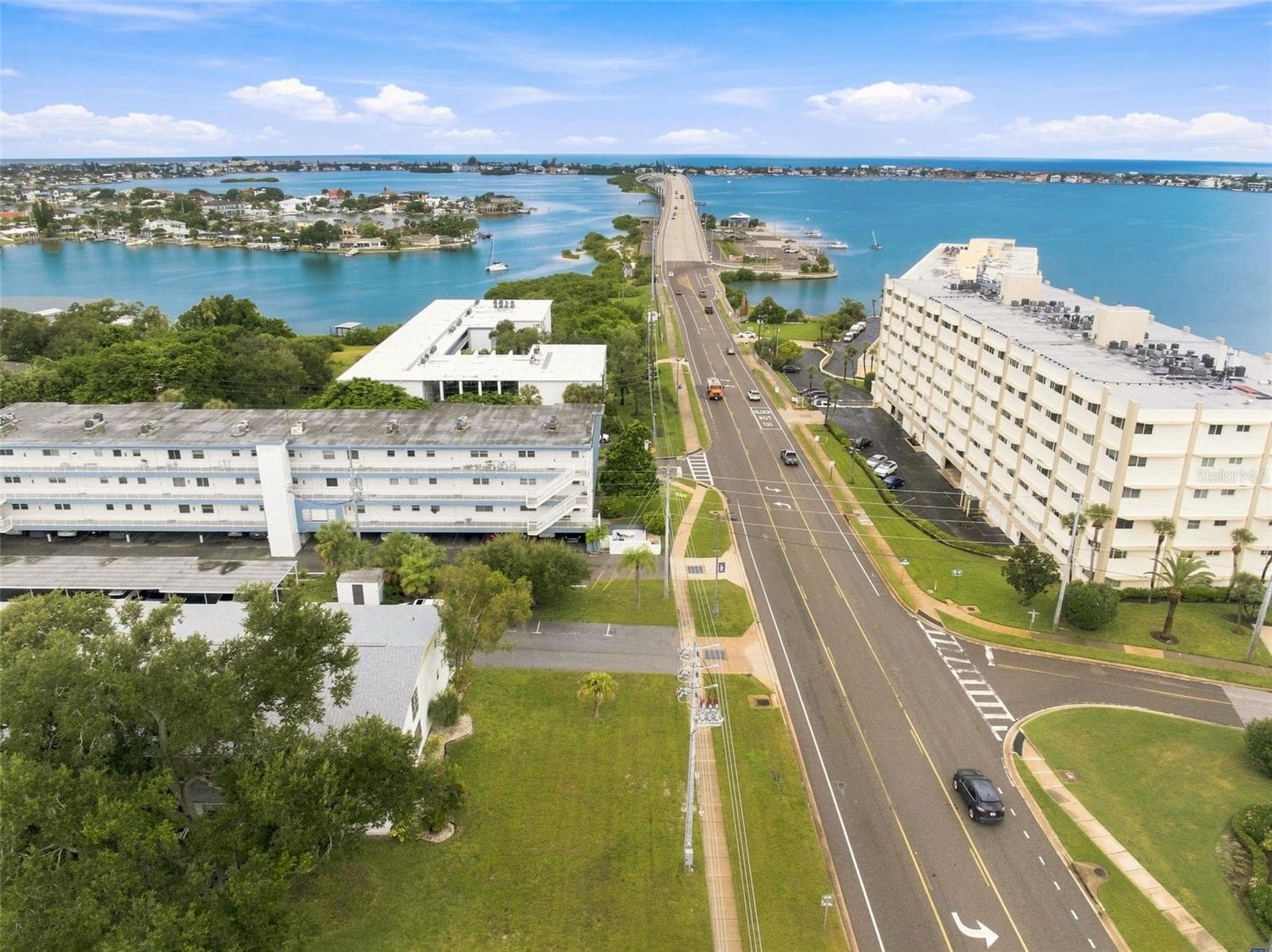 Condominium at 2950 W BAY DR #B1, BELLEAIR BLUFFS, photo 38 of 41