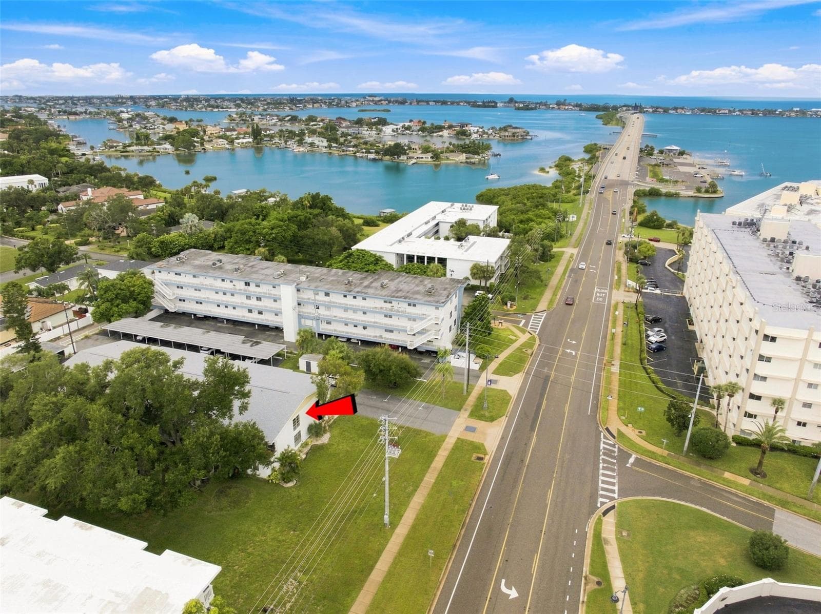 Condominium at 2950 W BAY DR #B1, BELLEAIR BLUFFS, photo 39 of 41