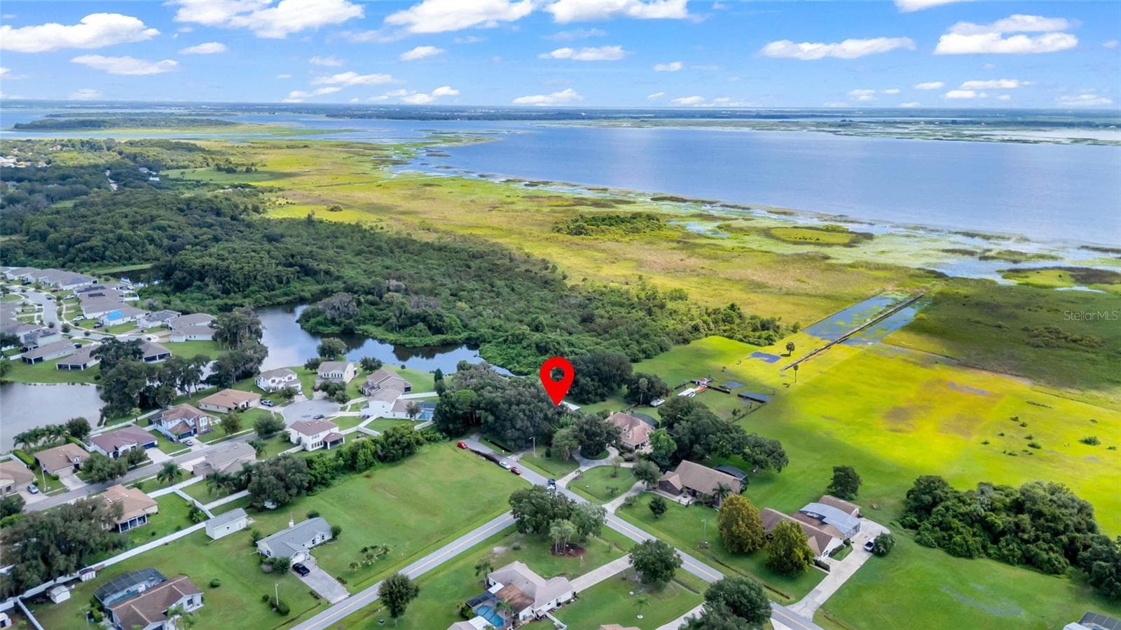 Lakefront living - 2805 LAKE TOHOPEKALIGA BLVD, KISSIMMEE