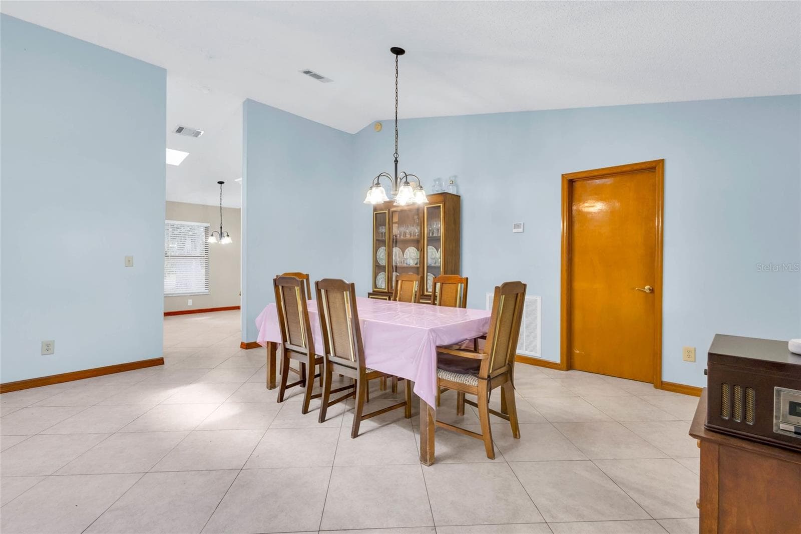 Dining area - 2805 LAKE TOHOPEKALIGA BLVD, KISSIMMEE