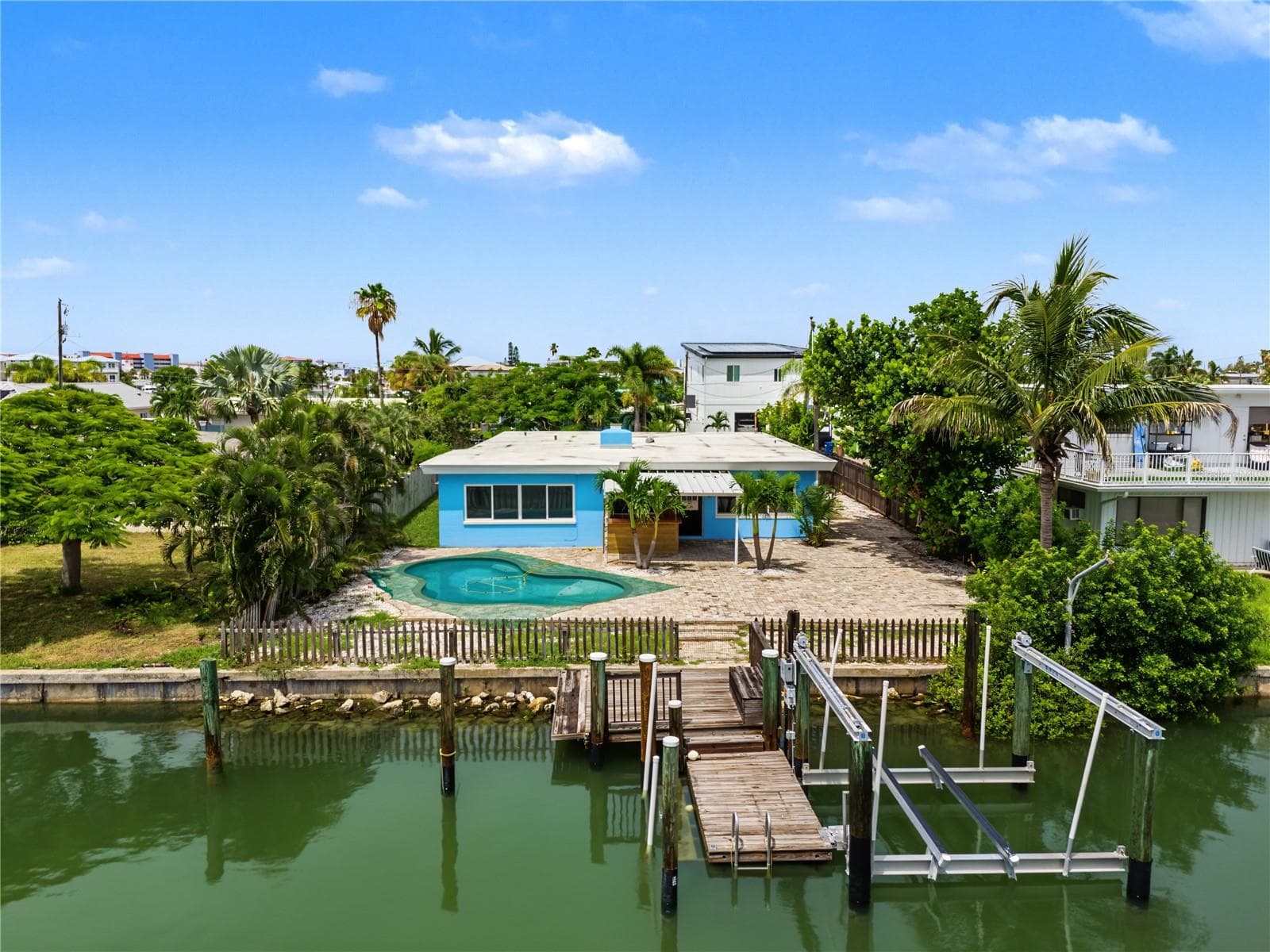 403 NORMANDY RD