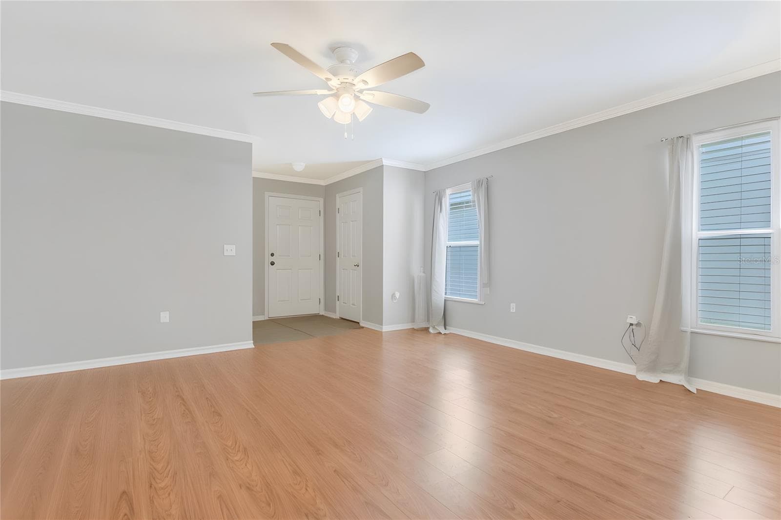 Ai edited without furniture - 19604 TIMBERBLUFF DR, LAND O LAKES