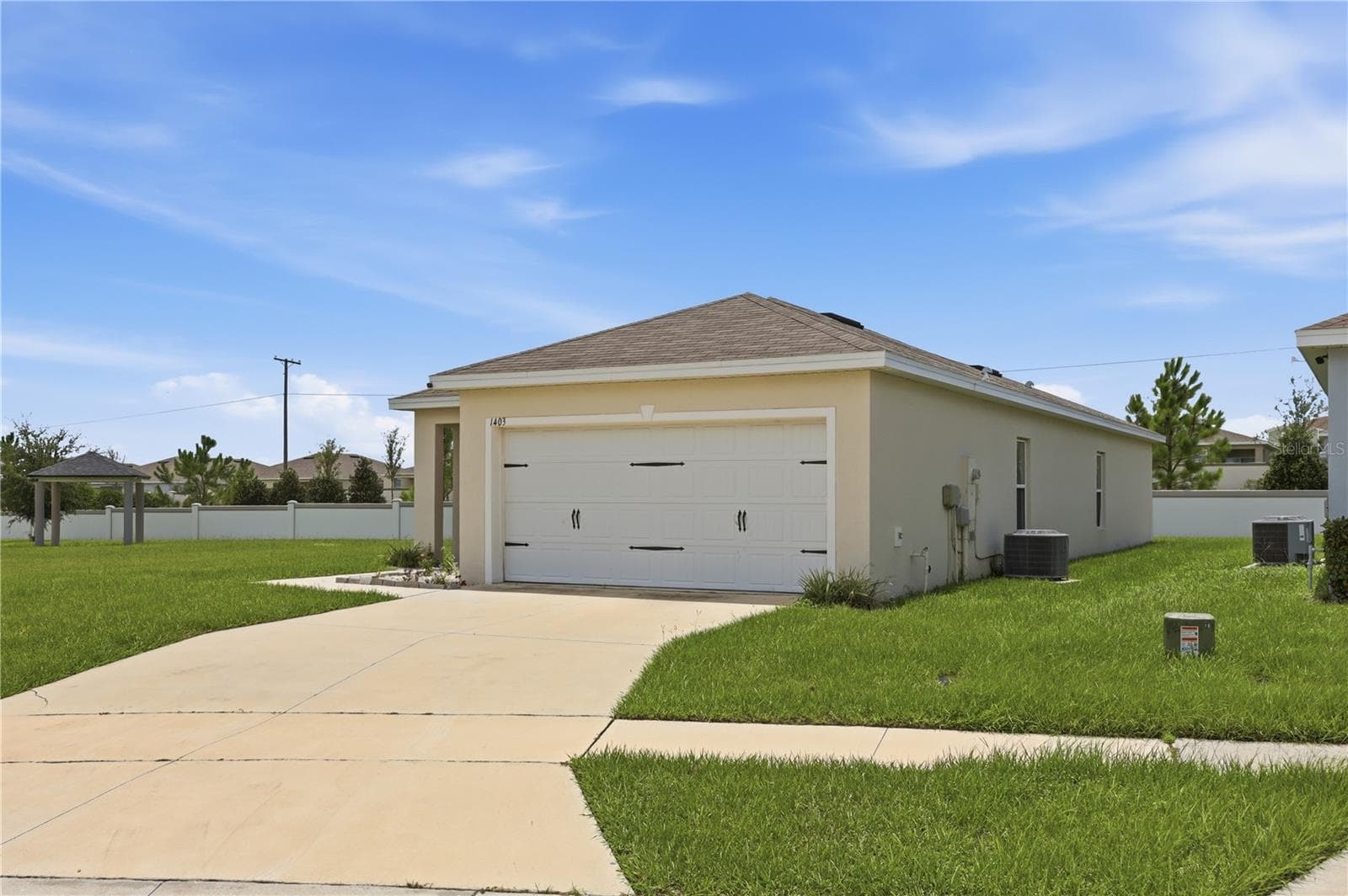 Single Family Residence at 1403 MADISON CIR, HAINES CITY, photo 4 of 38