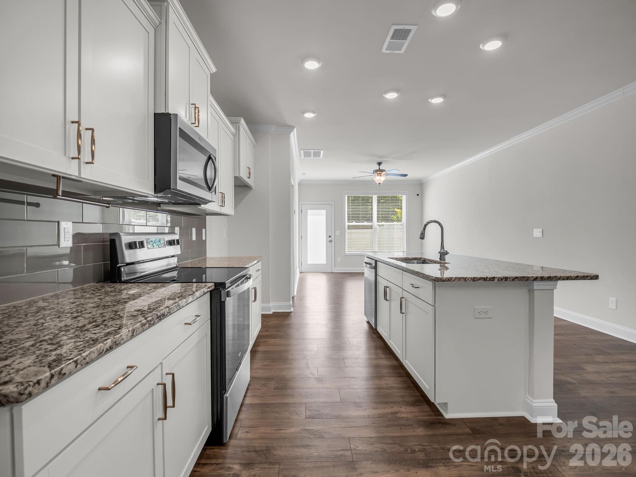 Townhouse at 205 Reynard Trail, Greenville, photo 18 of 79