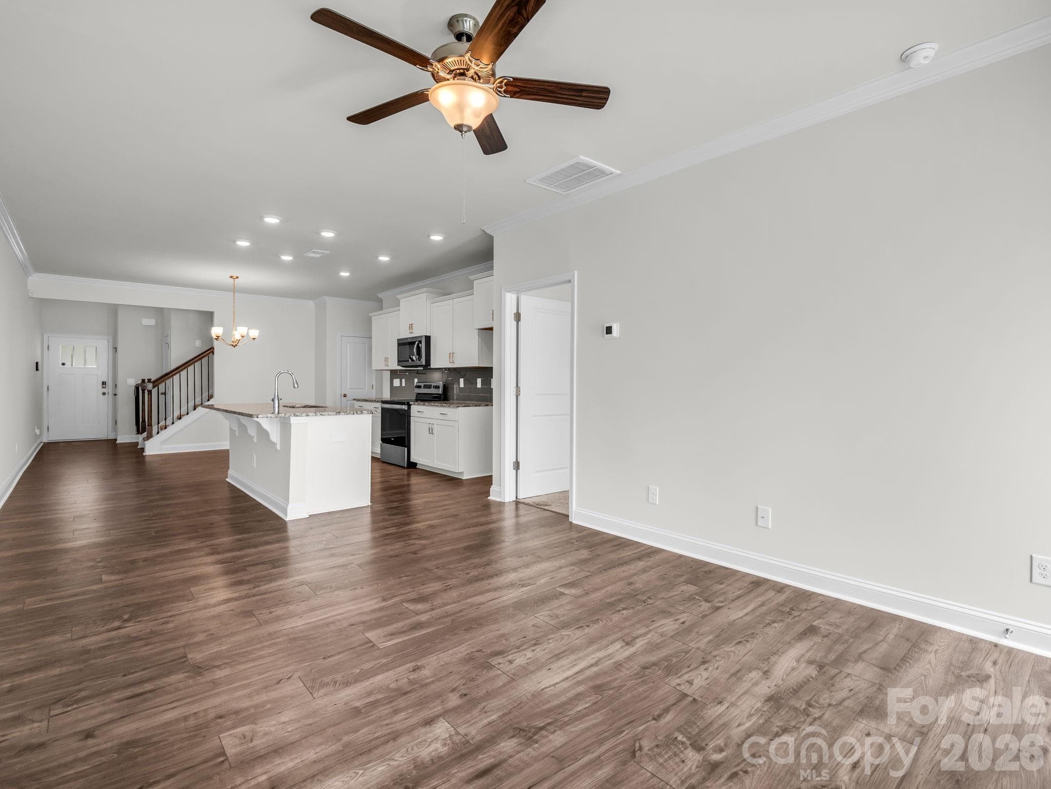 Townhouse at 205 Reynard Trail, Greenville, photo 24 of 79