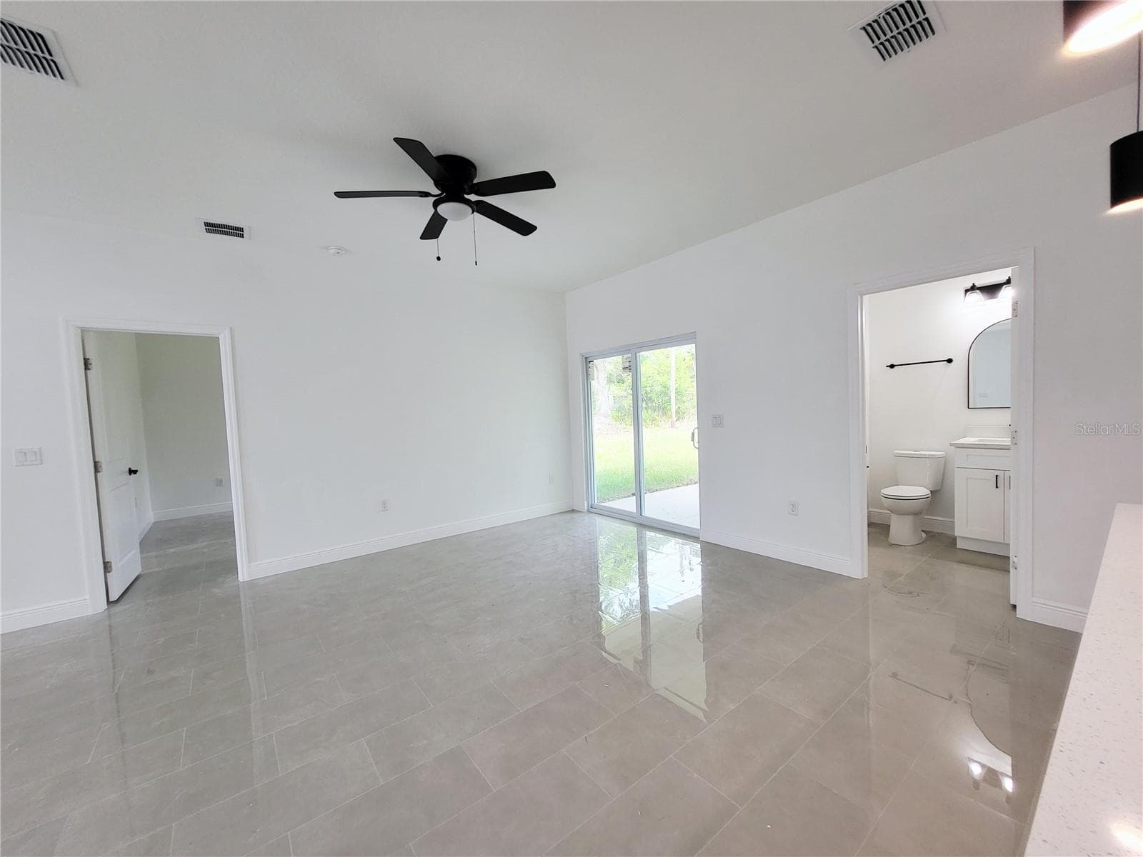 Single Family Residence at 612 WAYCROSS RD SW, PALM BAY, photo 6 of 30