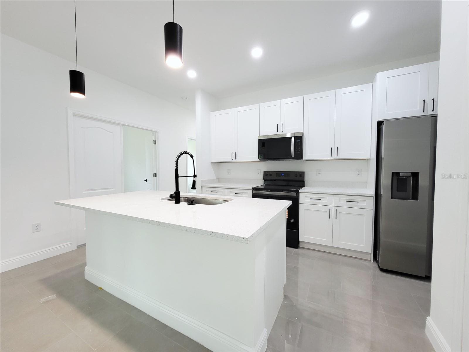 Single Family Residence at 612 WAYCROSS RD SW, PALM BAY, photo 9 of 30