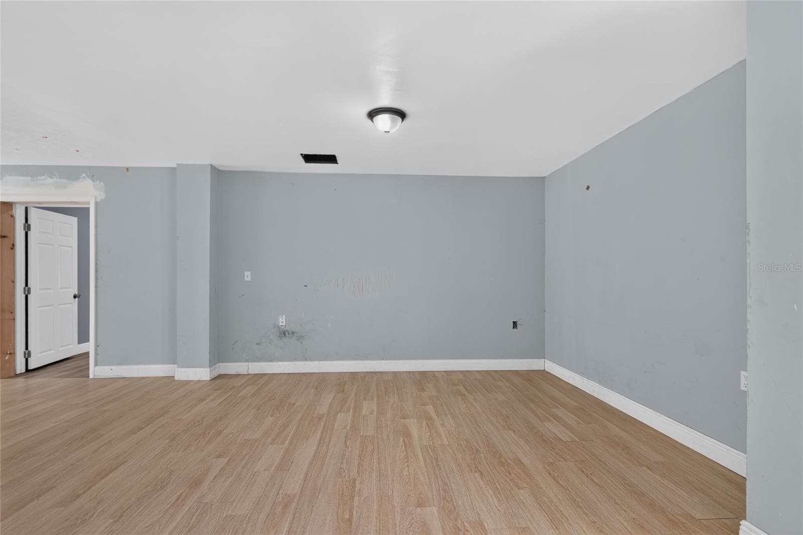 Single Family Residence at 1220 HOWELL BRANCH RD, WINTER PARK, photo 8 of 49