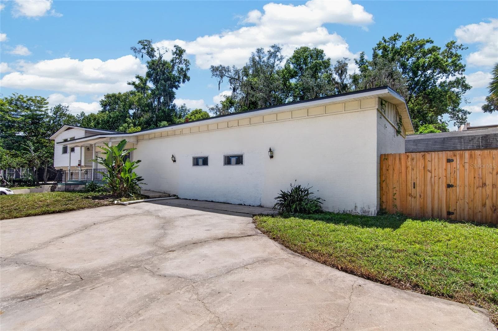 Single Family Residence at 1220 HOWELL BRANCH RD, WINTER PARK, photo 43 of 49