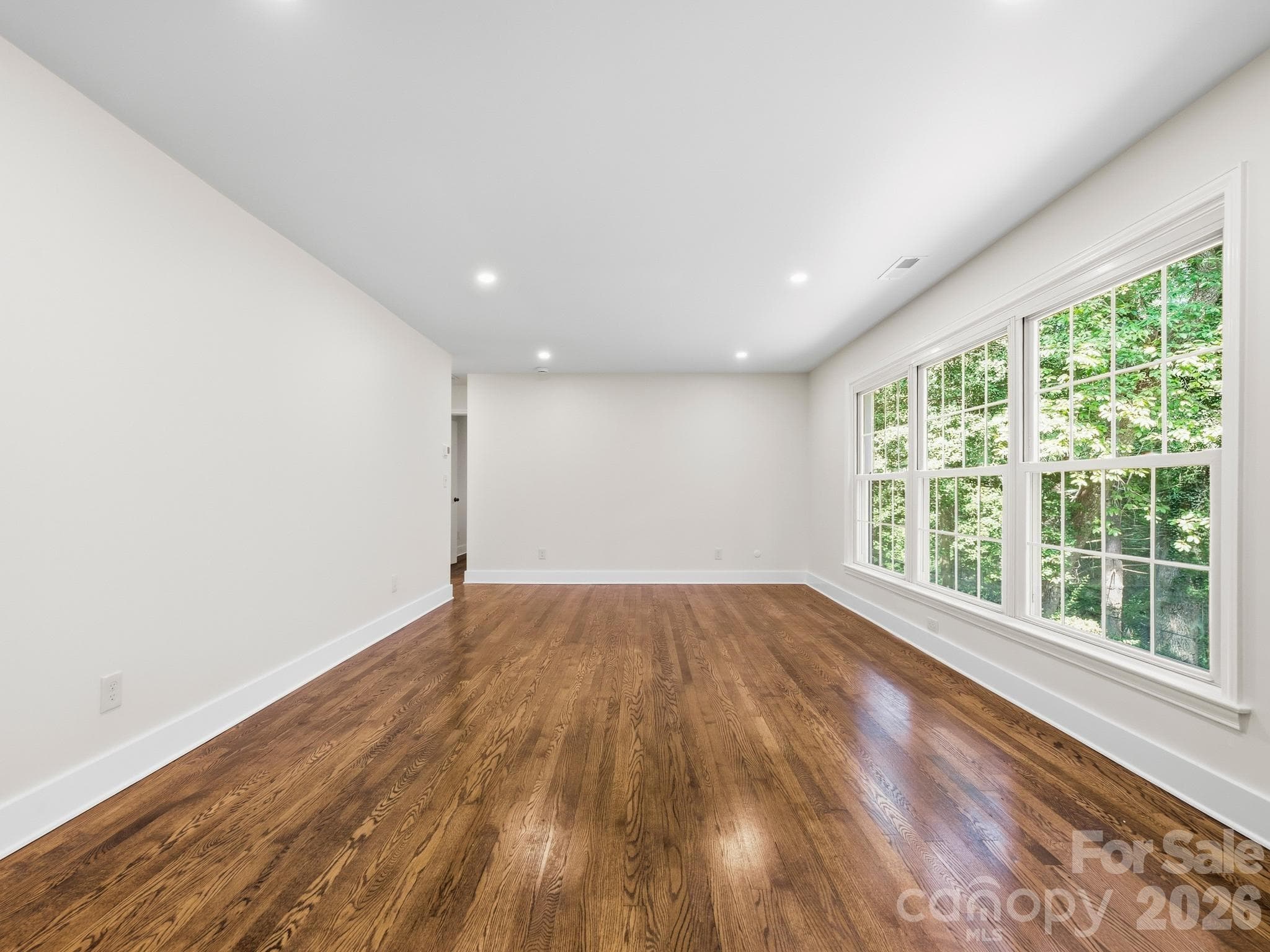 Livingroom - 340 School Road, Asheville