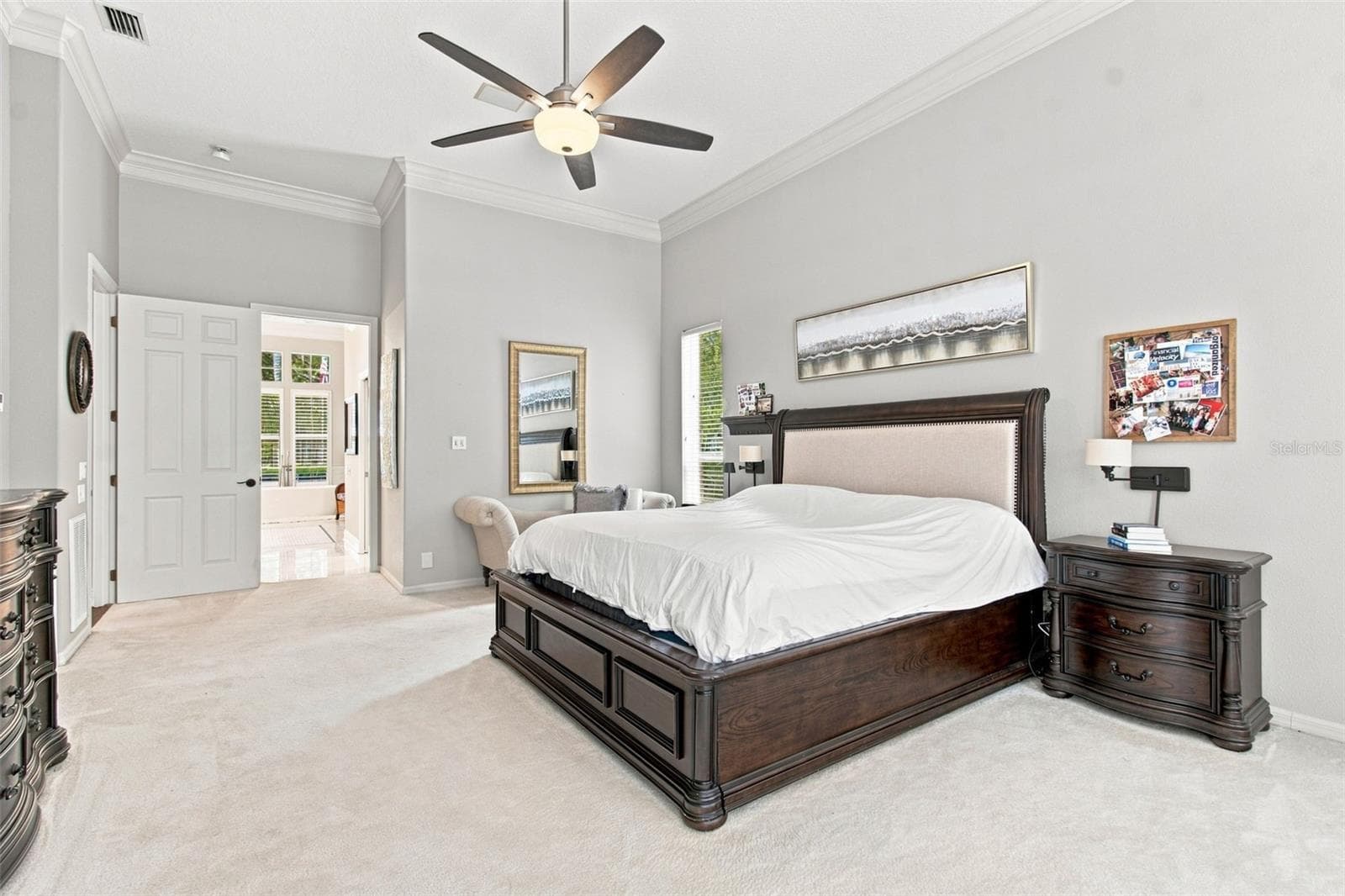 Single Family Residence at 9212 PINE ISLAND CT, TAMPA, photo 23 of 111