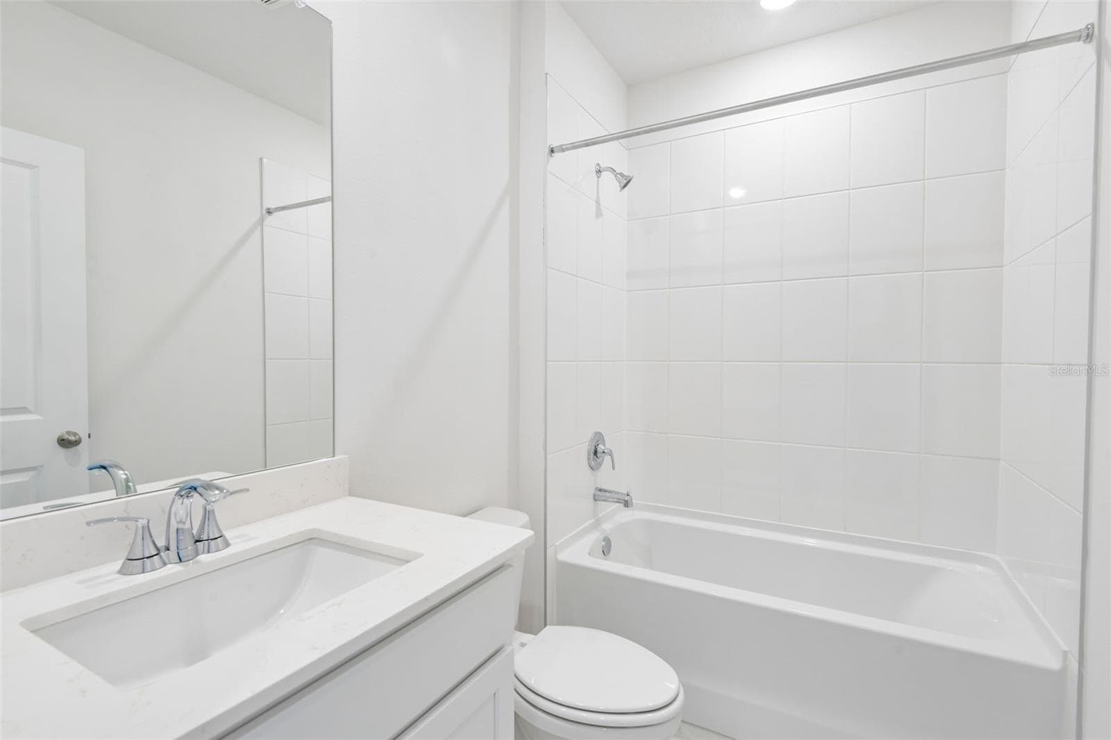 Single Family Residence at 14152 HARVEST PINES LN, HUDSON, photo 24 of 39