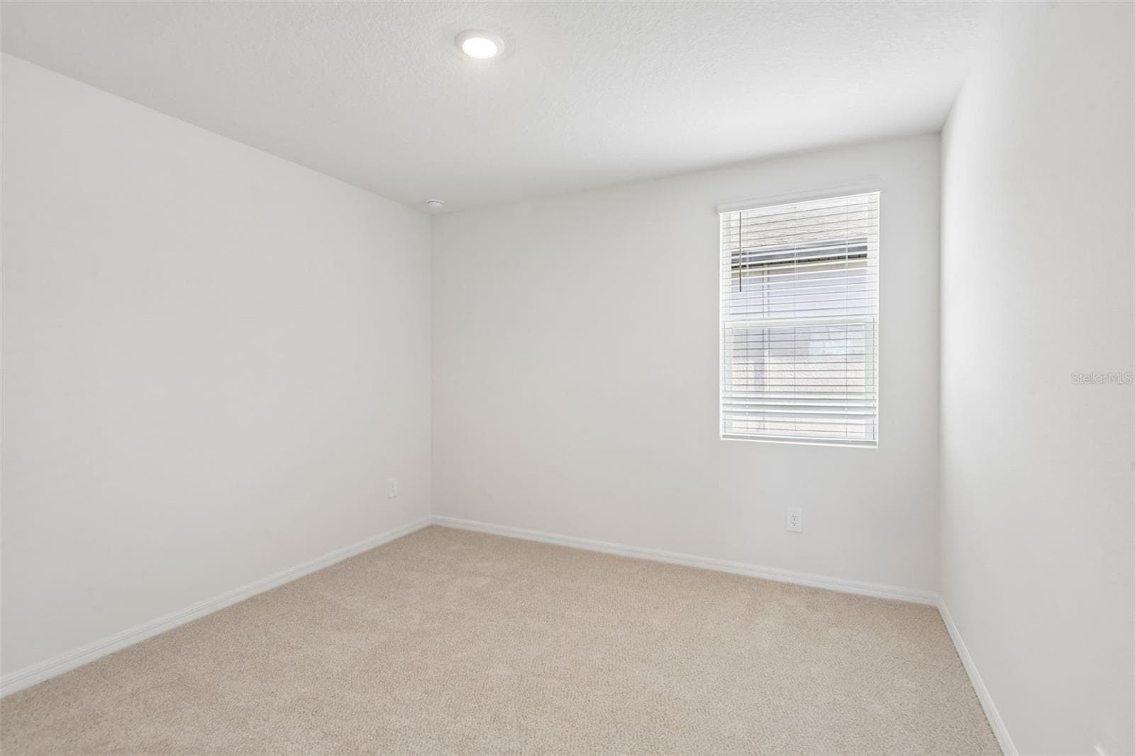 Single Family Residence at 14152 HARVEST PINES LN, HUDSON, photo 25 of 39