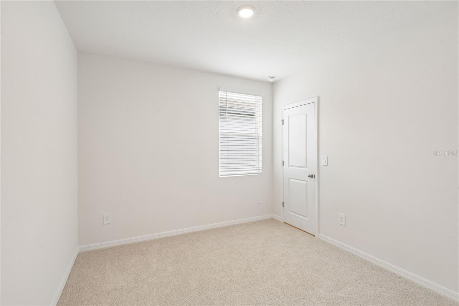 Single Family Residence at 14152 HARVEST PINES LN, HUDSON, photo 27 of 39
