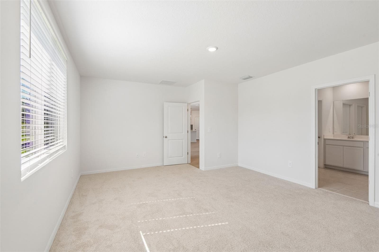 Single Family Residence at 14152 HARVEST PINES LN, HUDSON, photo 30 of 39