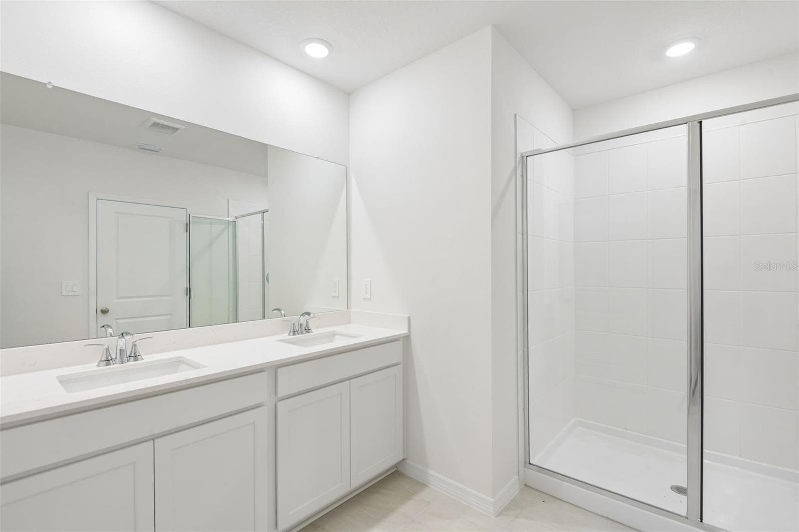 Single Family Residence at 14152 HARVEST PINES LN, HUDSON, photo 32 of 39