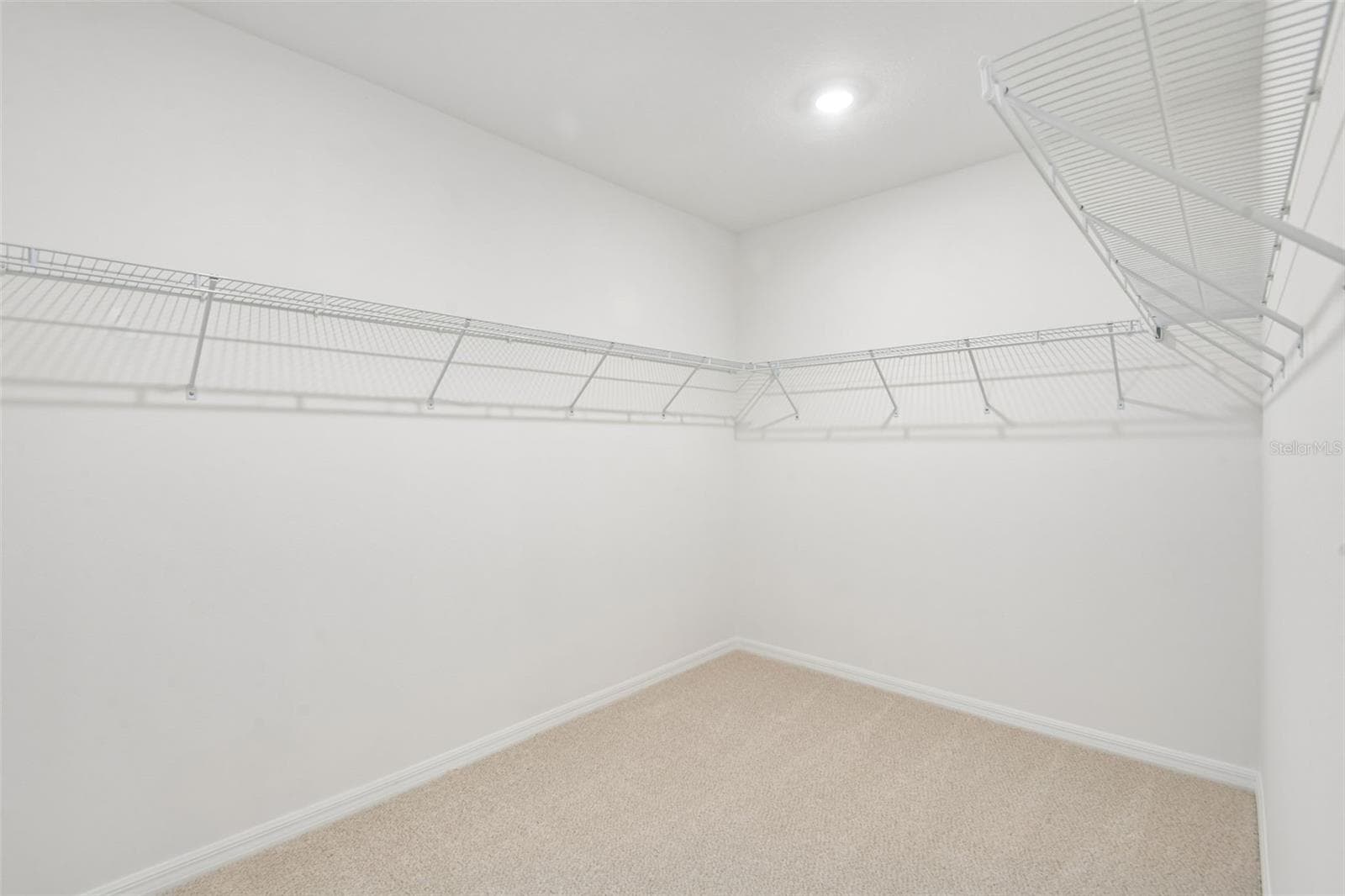Single Family Residence at 14152 HARVEST PINES LN, HUDSON, photo 33 of 39