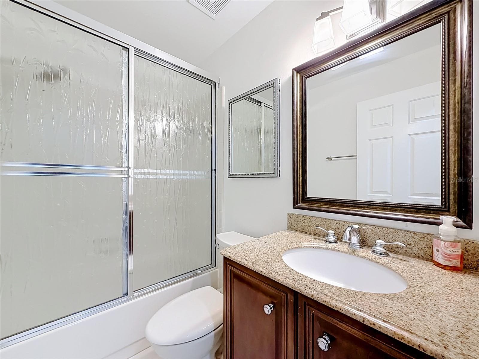 Condominium at 2936 S SEMORAN BLVD #105, ORLANDO, photo 21 of 46