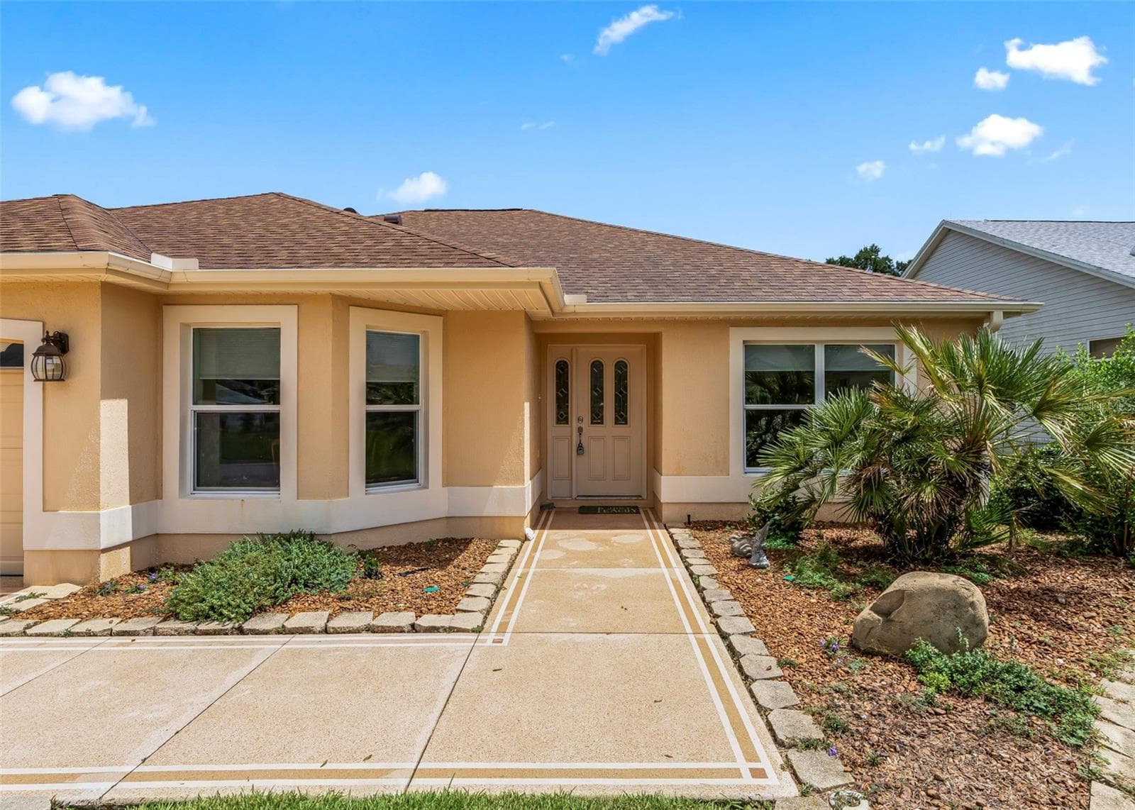 front entry - 8368 SE 176TH LAWSON LOOP, THE VILLAGES
