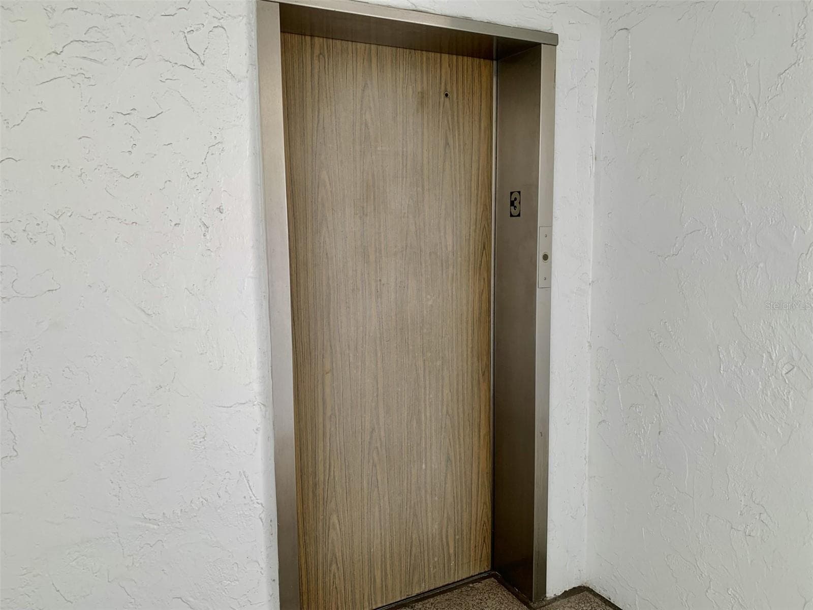 Elevator - 1655 S HIGHLAND AVE #I379, CLEARWATER