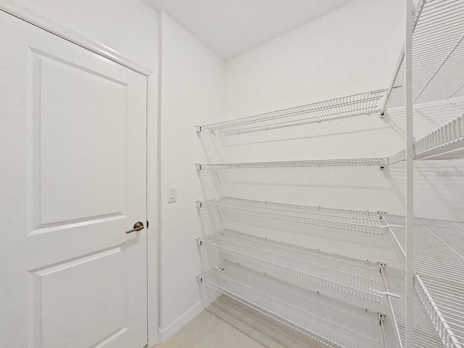 Walk In Pantry - 36385 FLATS ST, ZEPHYRHILLS