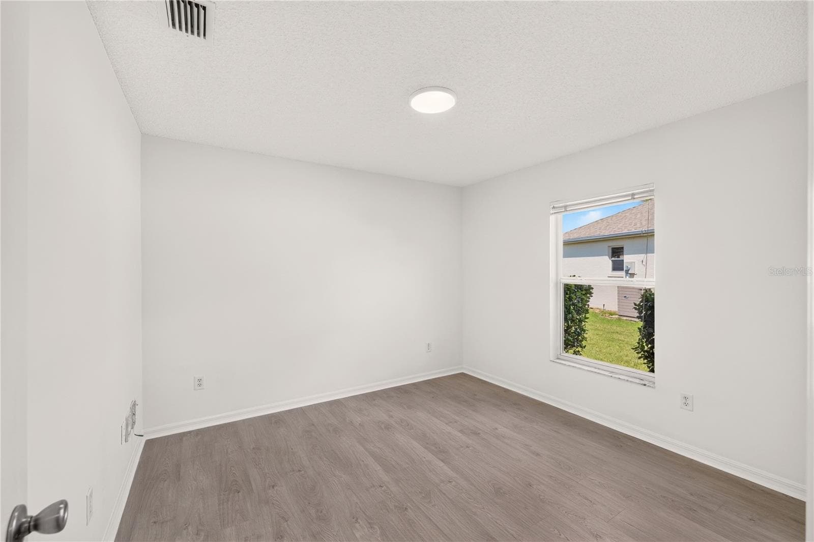 Single Family Residence at 3147 MANSFIELD ST, THE VILLAGES, photo 32 of 58