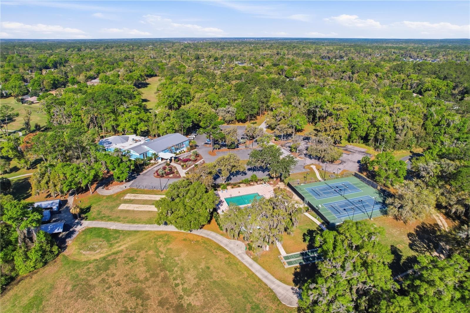 Single Family Residence at 19126 SW 101ST ST, DUNNELLON, photo 6 of 64
