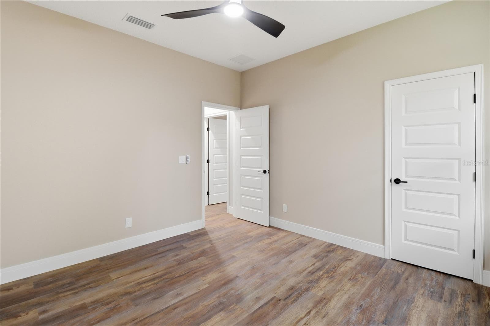 Single Family Residence at 19126 SW 101ST ST, DUNNELLON, photo 13 of 64