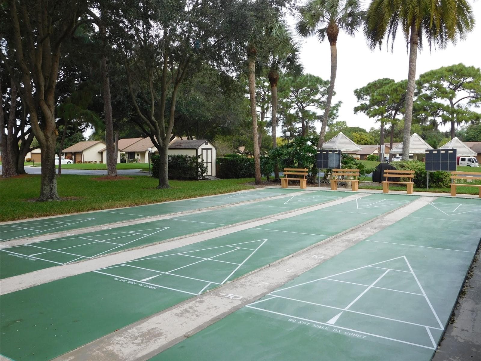 Clubhouse Shuffleboard - 2529 OAKLEAF LN #30C, CLEARWATER