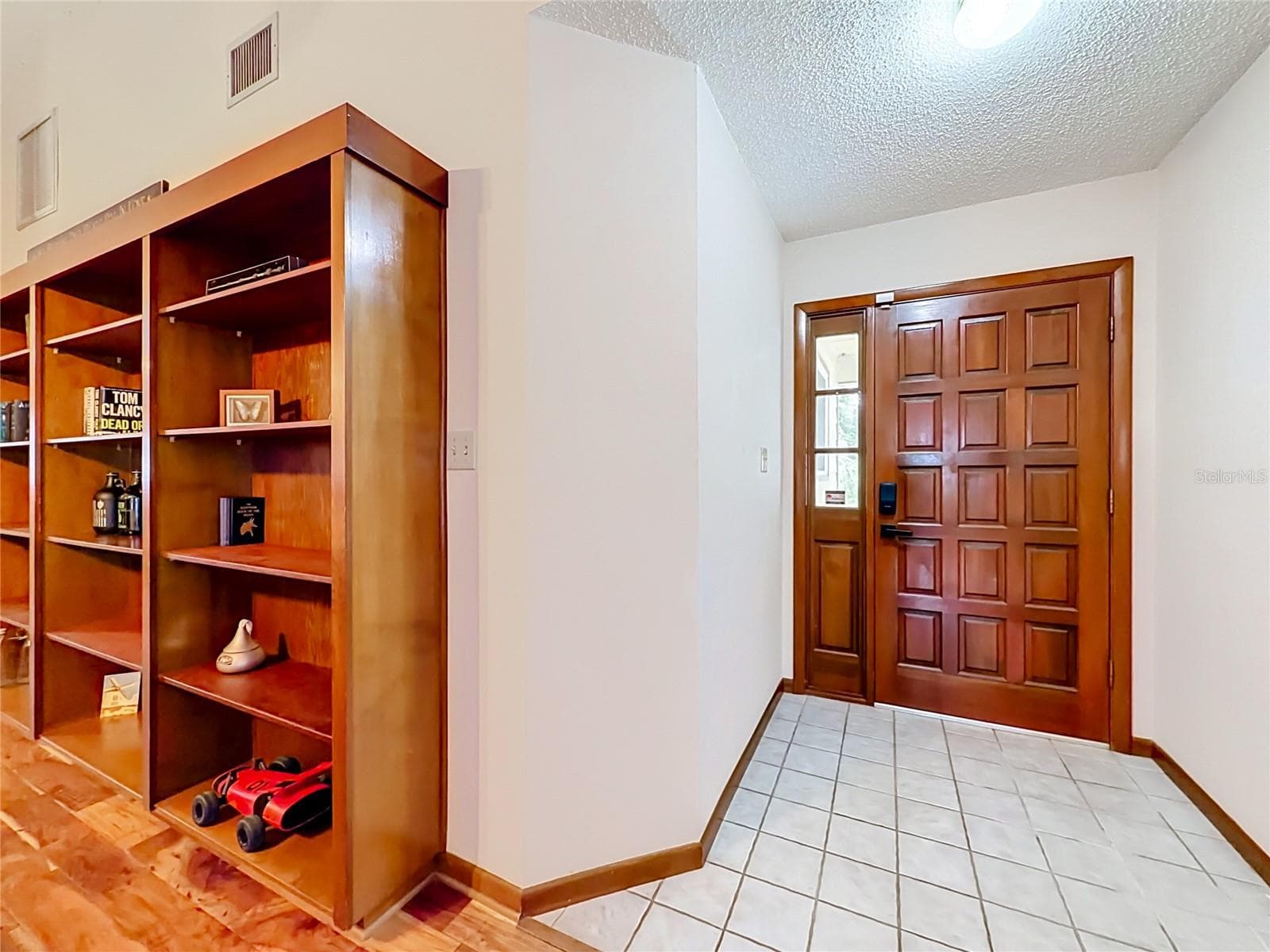 Foyer - 7104 BLEDSOE AVE, ORLANDO