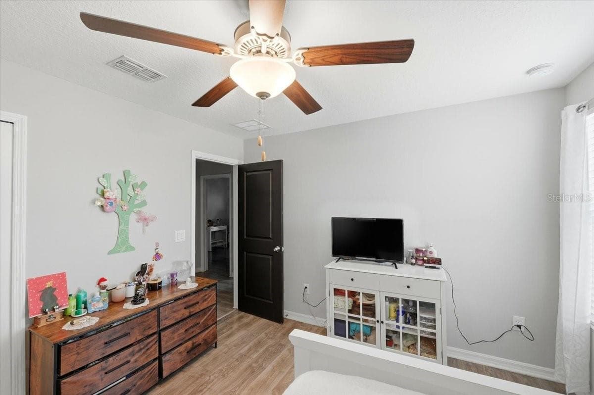 Single Family Residence at 2175 OLD MINING RD, LAKELAND, photo 32 of 57