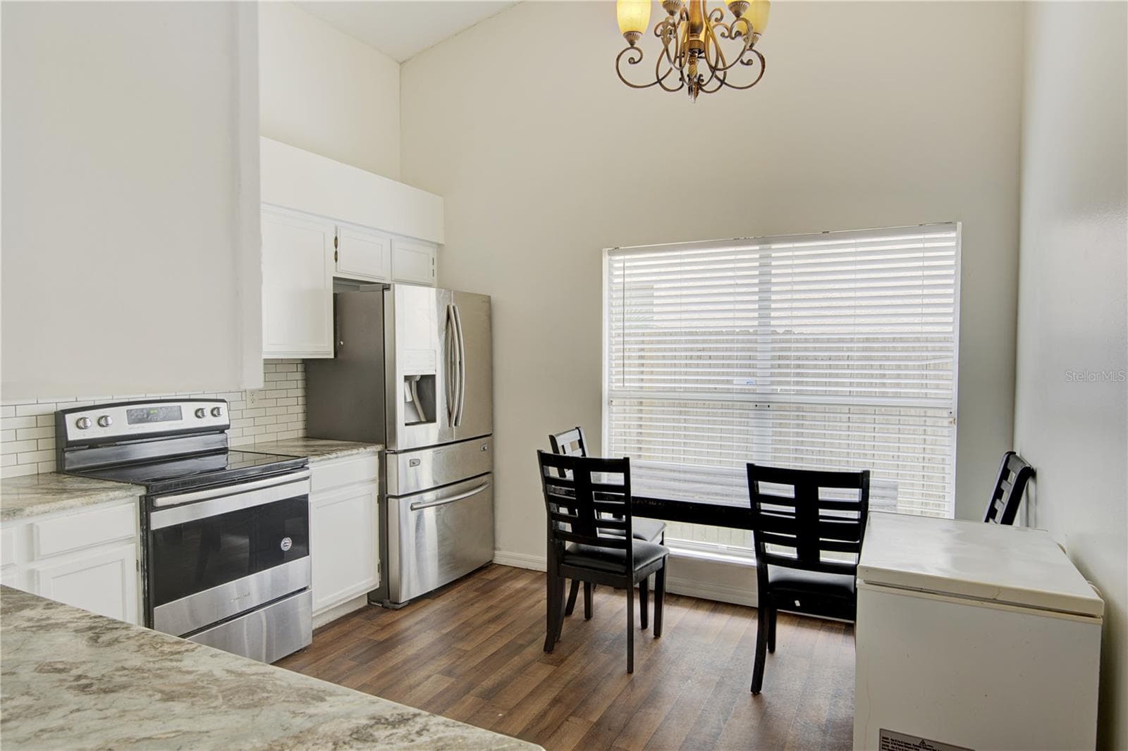 Single Family Residence at 538 QUEENSBRIDGE DR, LAKE MARY, photo 7 of 25