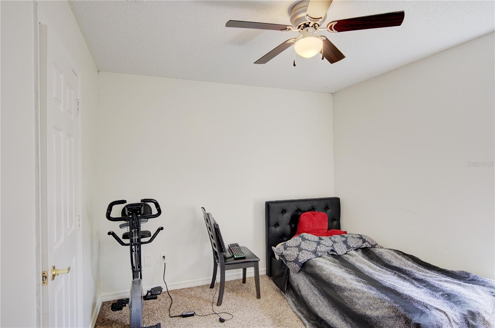 Single Family Residence at 538 QUEENSBRIDGE DR, LAKE MARY, photo 18 of 25