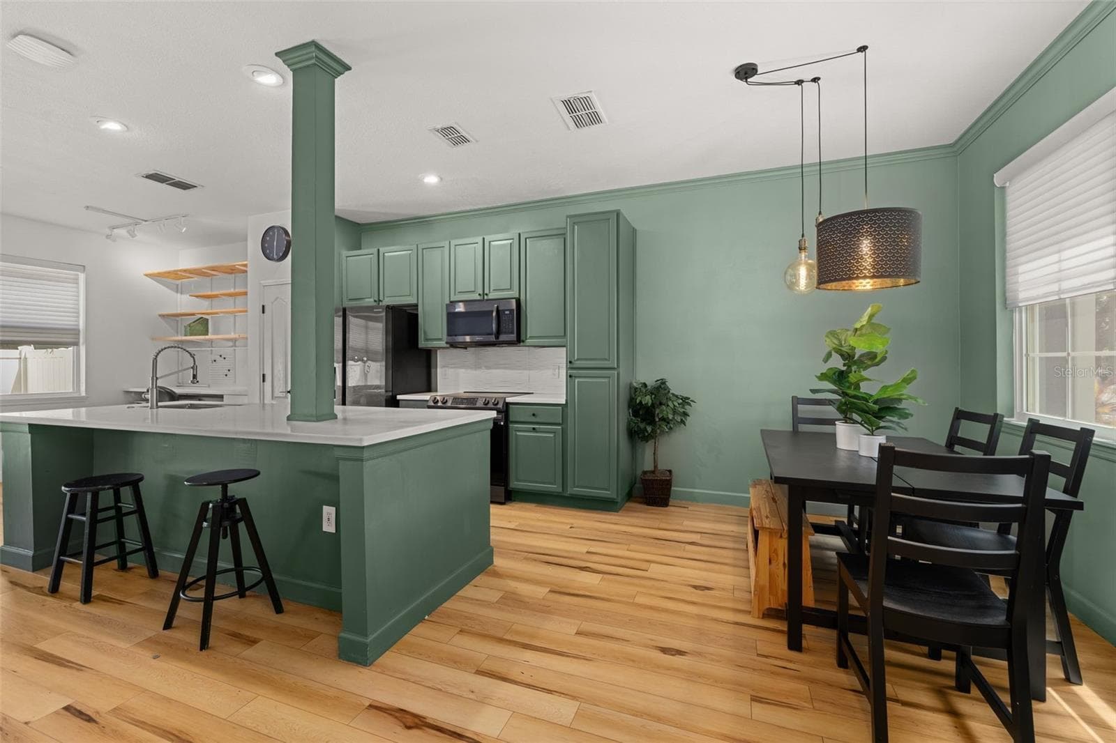 Townhouse at 2271 J LAWSON BLVD, ORLANDO, photo 6 of 60