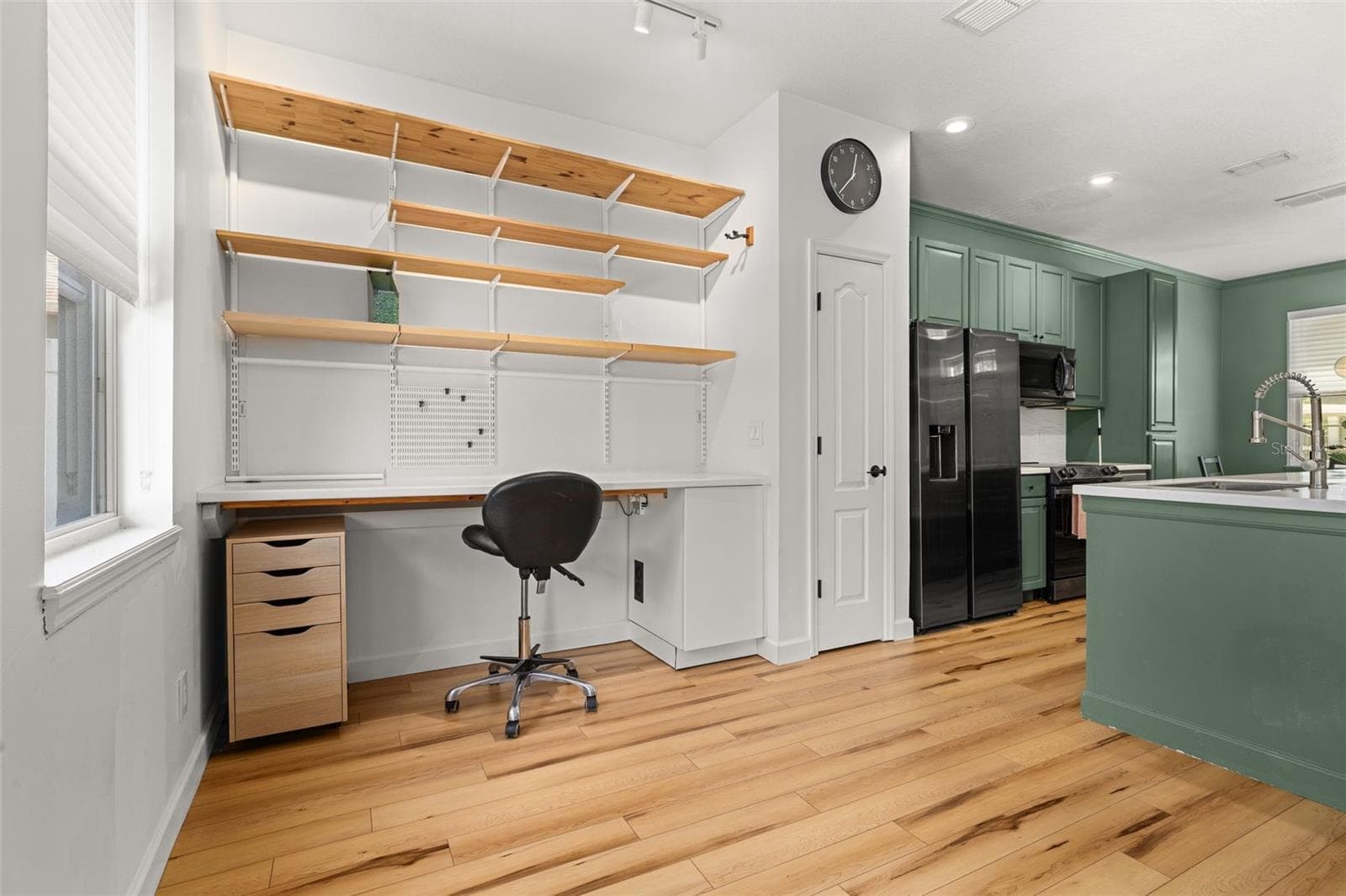 Townhouse at 2271 J LAWSON BLVD, ORLANDO, photo 12 of 60