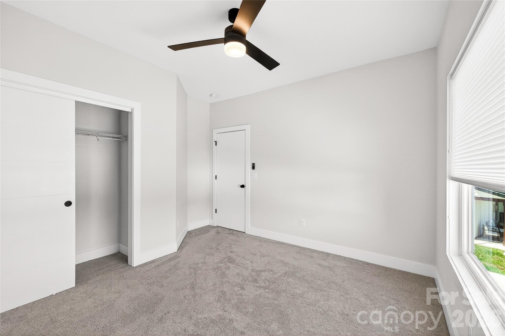 Single Family Residence at 5044 Double Lakes Drive, Charlotte, photo 15 of 24