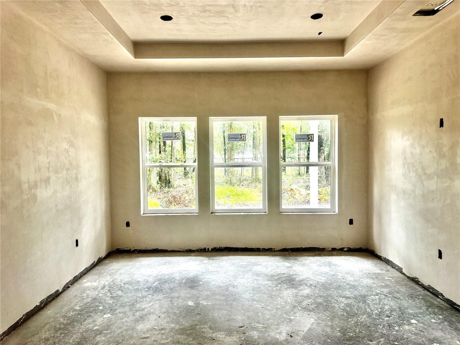 Kensington plan front hallway 8/28/26 - 23161 NW 183RD LN, HIGH SPRINGS