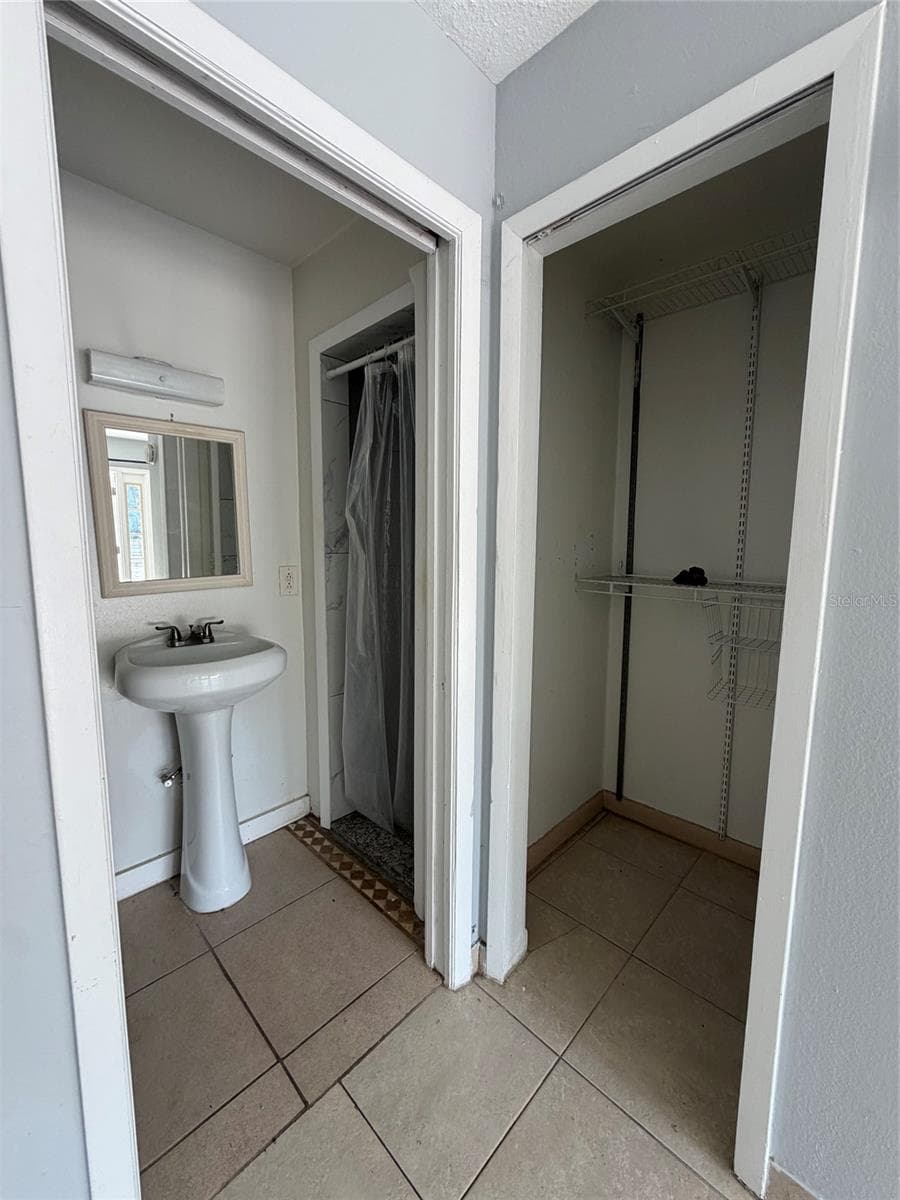 Single Family Residence at 471 HOLT AVE, WINTER PARK, photo 3 of 27