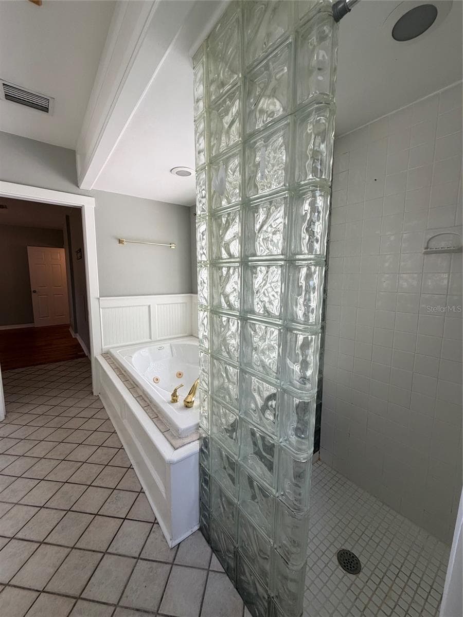 Single Family Residence at 471 HOLT AVE, WINTER PARK, photo 16 of 27