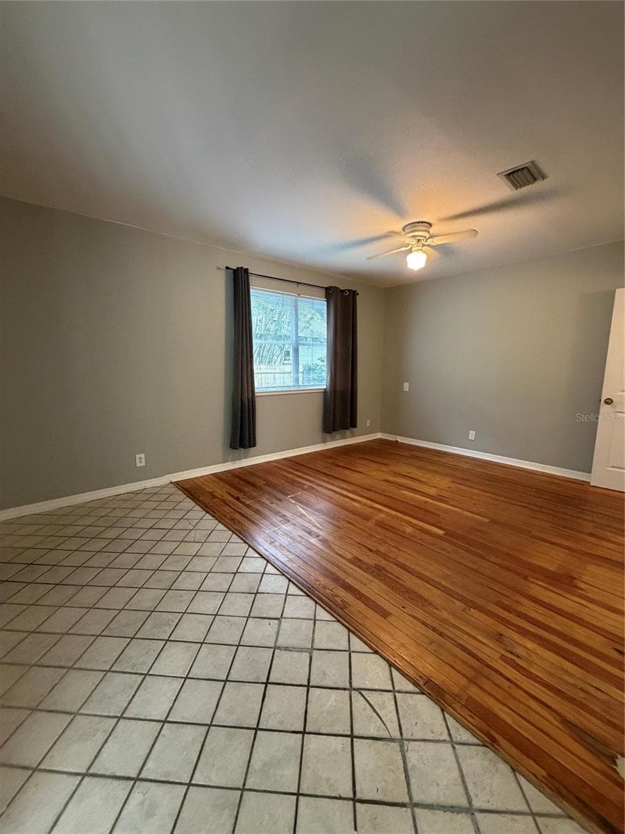 Single Family Residence at 471 HOLT AVE, WINTER PARK, photo 17 of 27