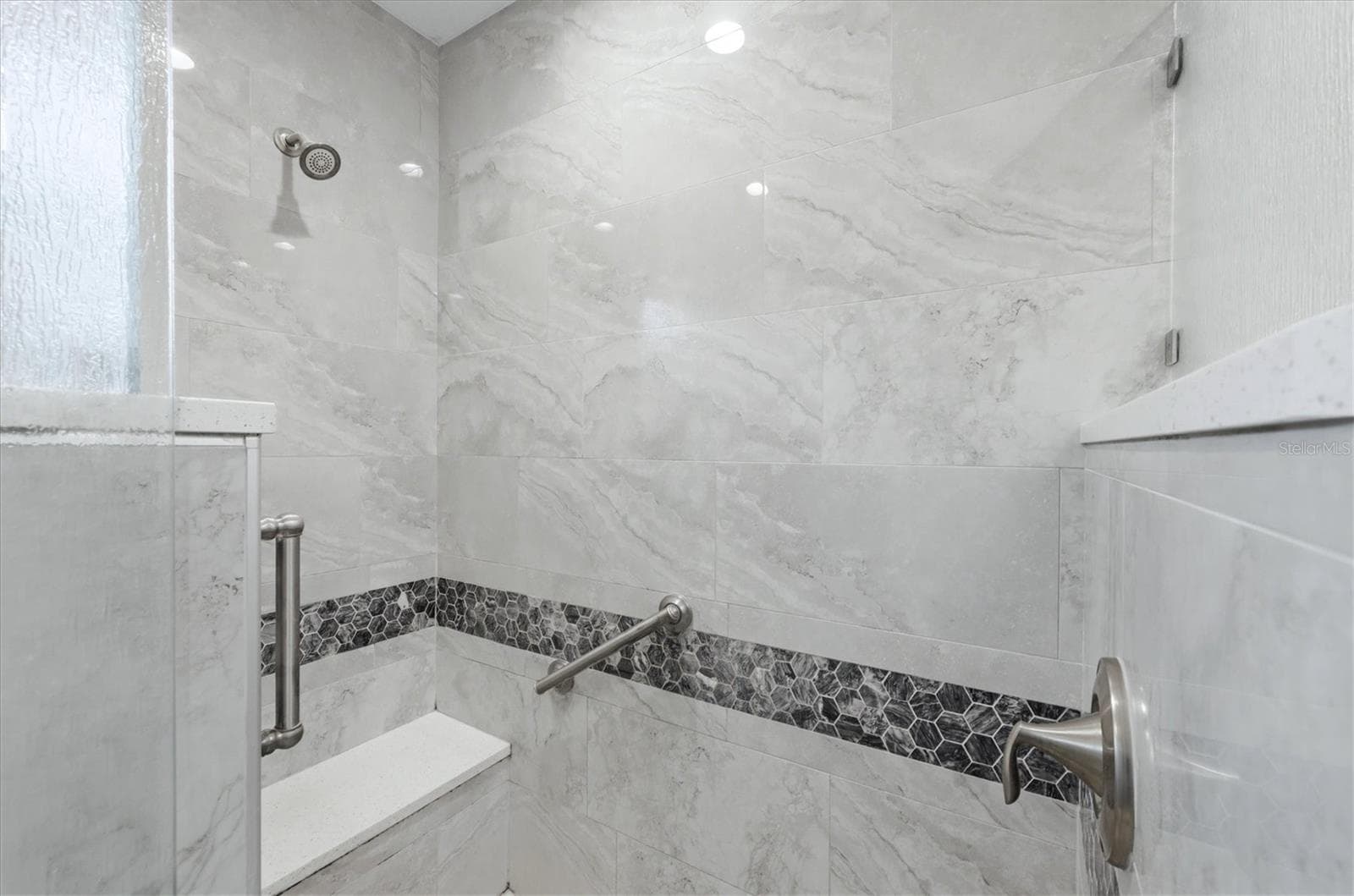 Primary bathroom walkin shower. - 259 PARK FOREST BLVD, ENGLEWOOD