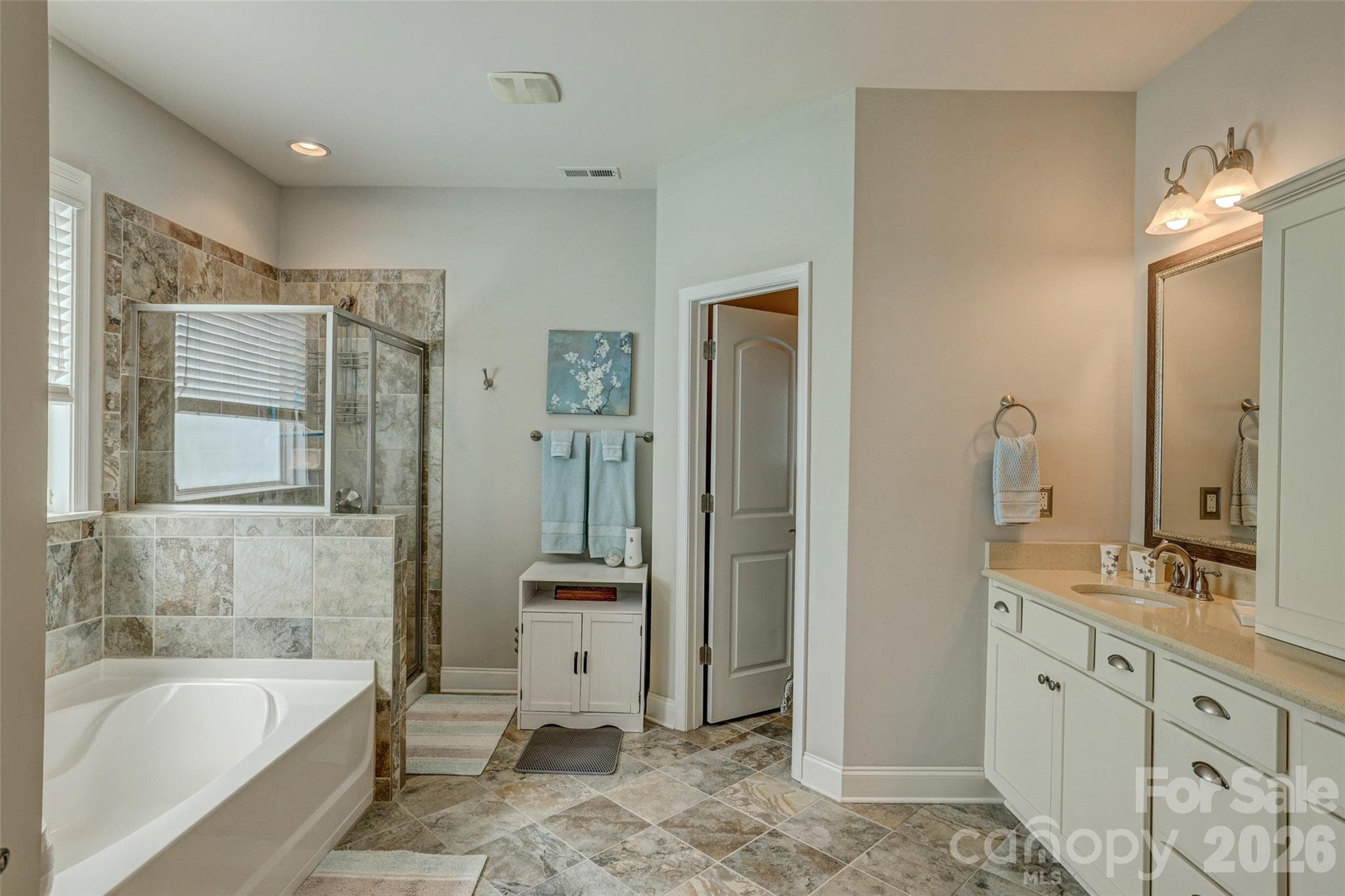 Single Family Residence at 2084 Fuera Road, York, photo 22 of 46