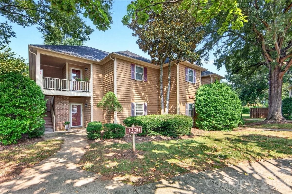 3220 Selwyn Farms Lane
