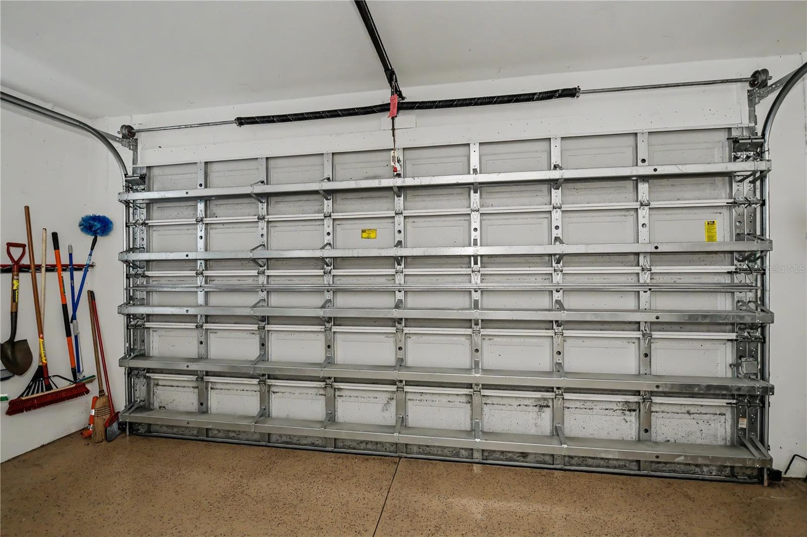 hurricane rated garage door - 25545 HERITAGE LAKE BLVD #21, PUNTA GORDA
