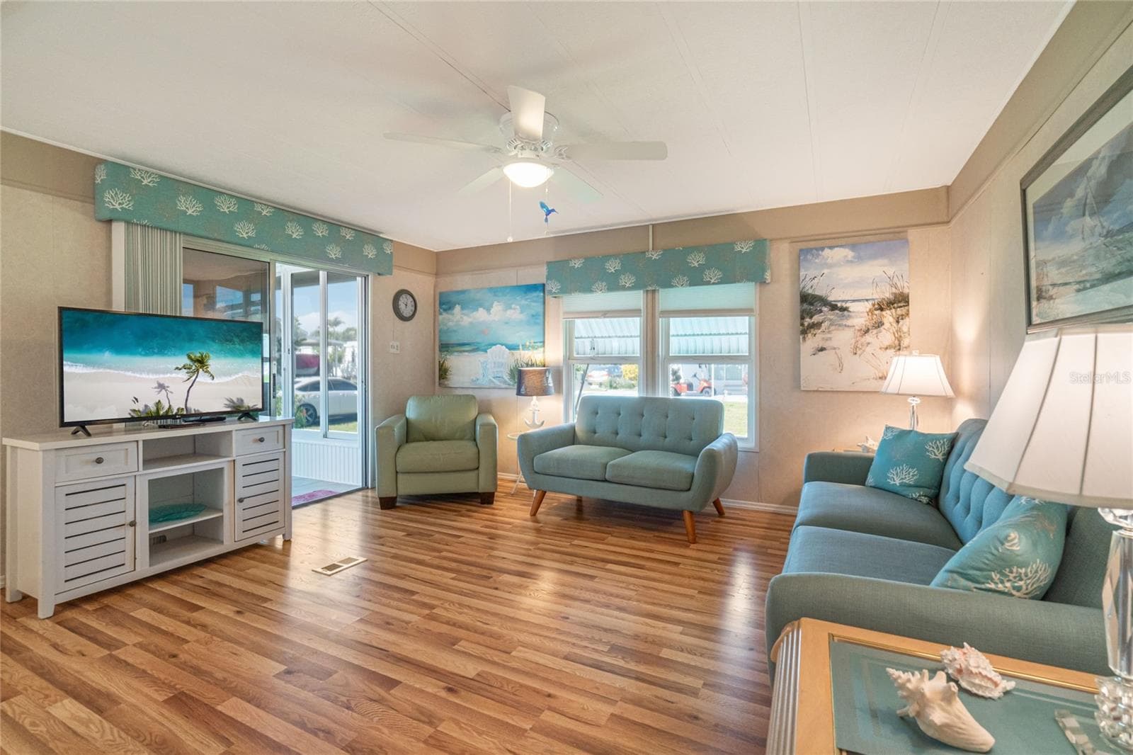 Manufactured Home at 700 FAIRMOUNT DR, NORTH PORT, photo 3 of 49